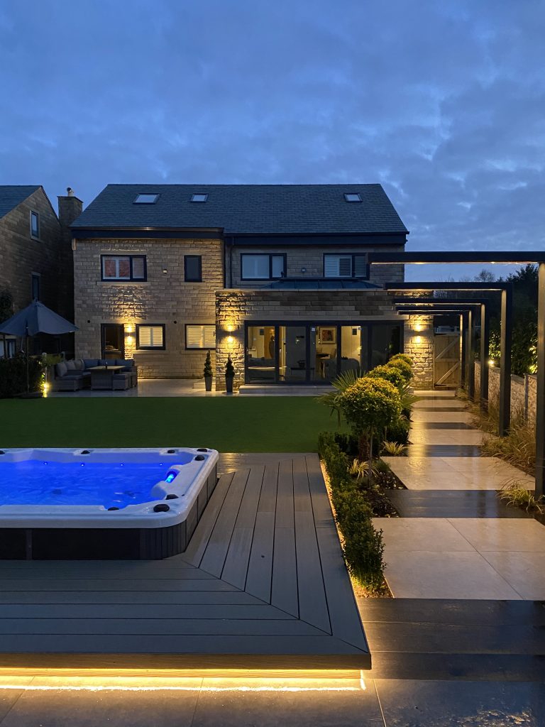 Brown Composite Decking Ecoscape